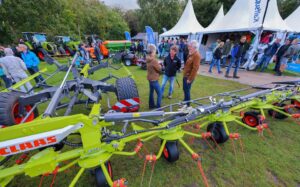 Agrarische Schouw foto Leeuwarder Courant artikel